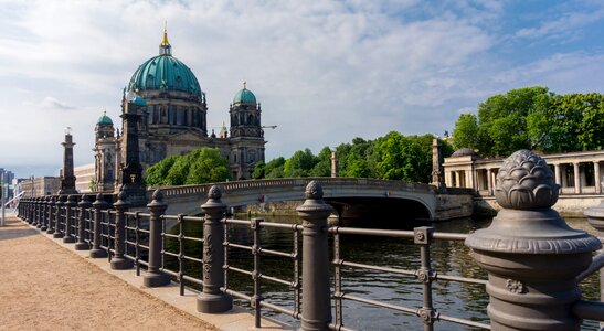 Building old berlin cathedral