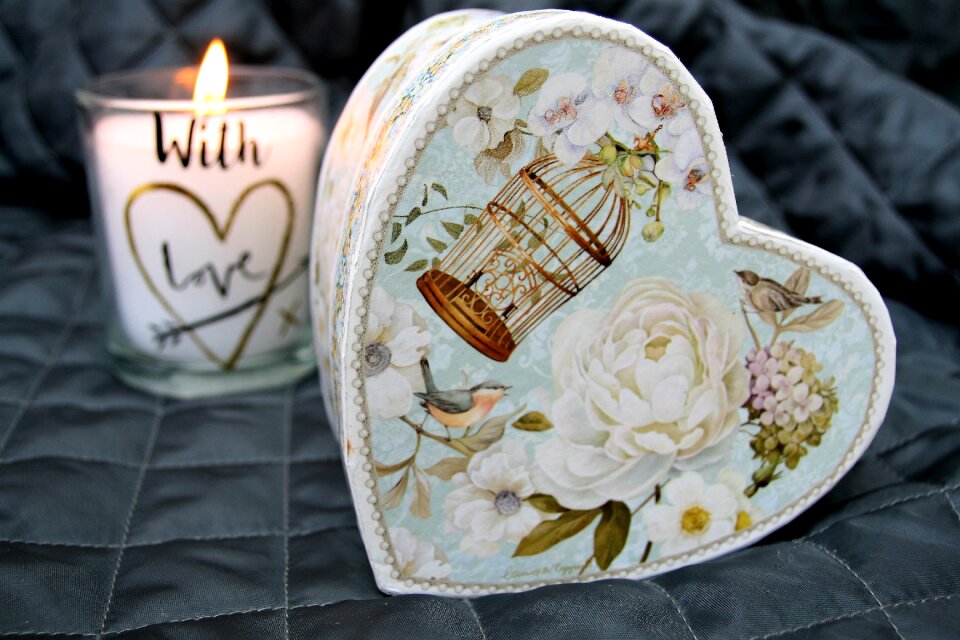 Romantic symbols happiness