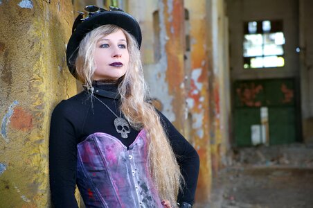 One steampunk punk