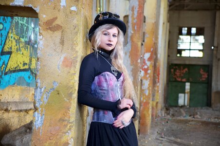 One steampunk punk