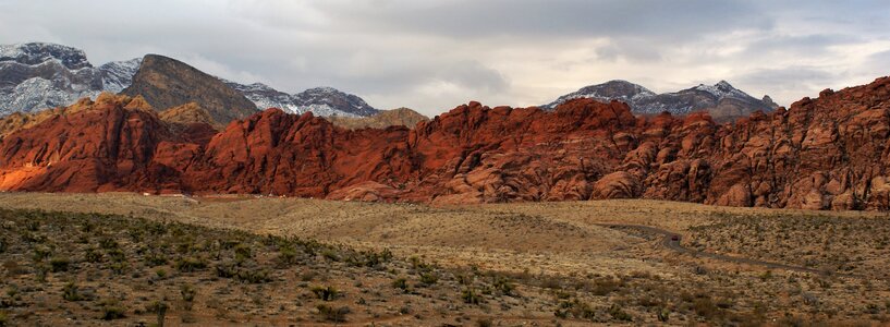 Red rock landscape photo