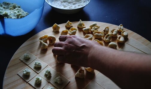 Pasta tortellini flour