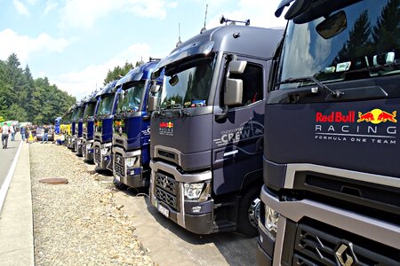 Red bull transport racing photo