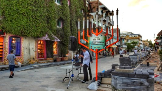 Large Mexican Jewish Community in Playa del Carmen