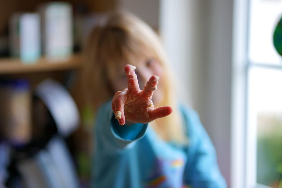Pose symbol three