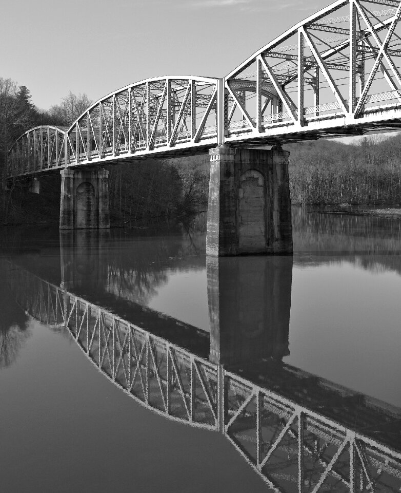 Reflection transportation system gray river