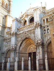 Toledo Cathedral photo