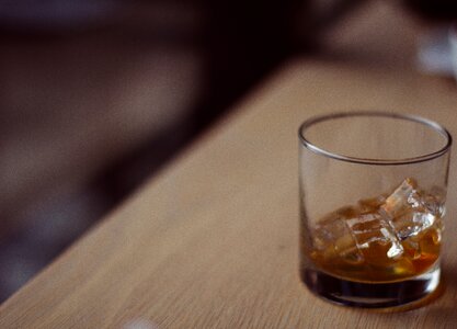 Alcohol on the rocks table