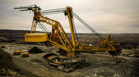 Industry mines giant machine photo