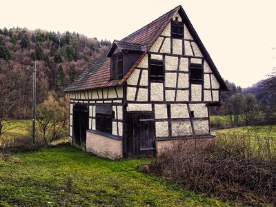 Farm hamlet building