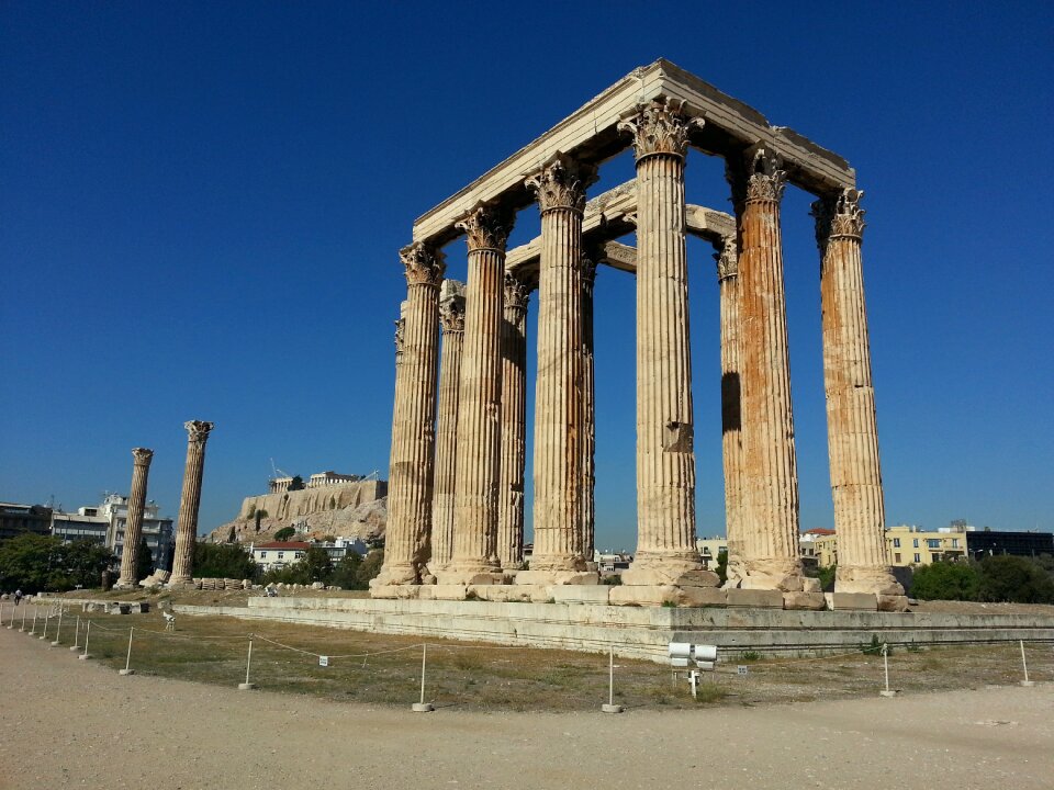 Athena columns ancient