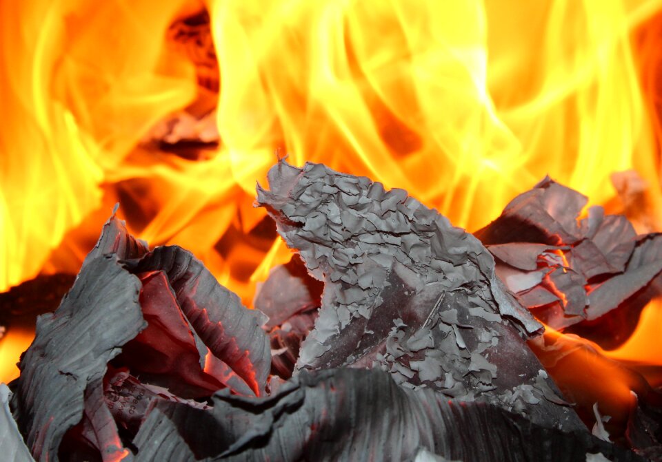 An outbreak of hot burned