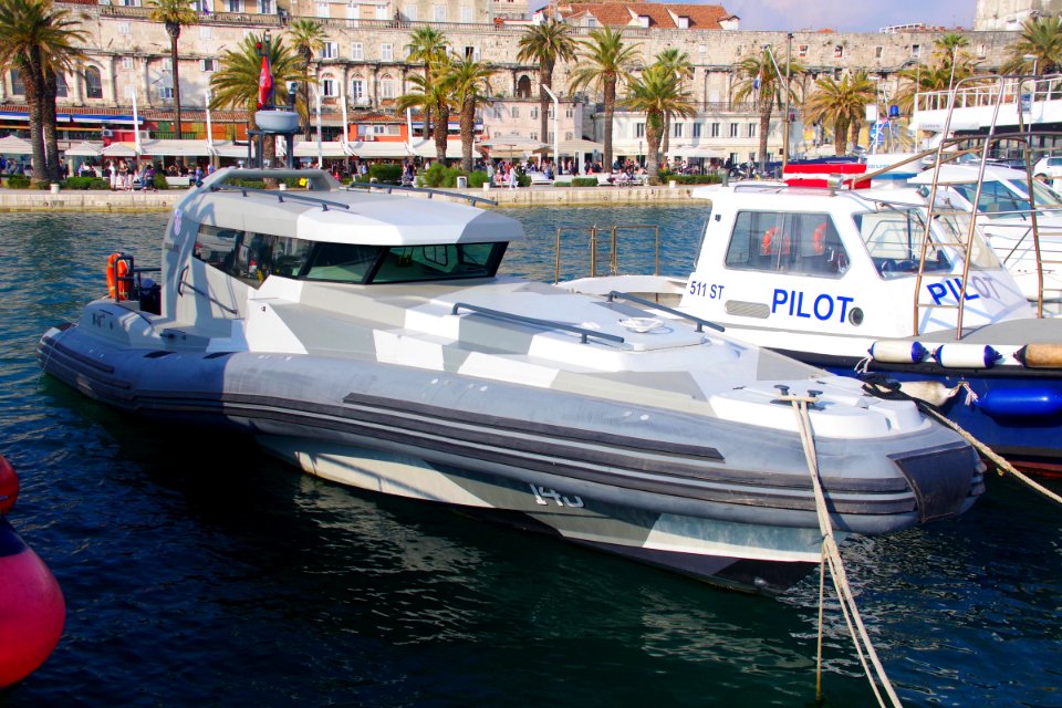 04 Split (29)