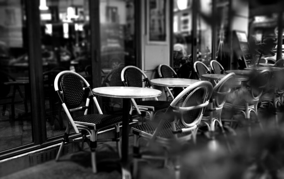 Restaurant black and white tables photo