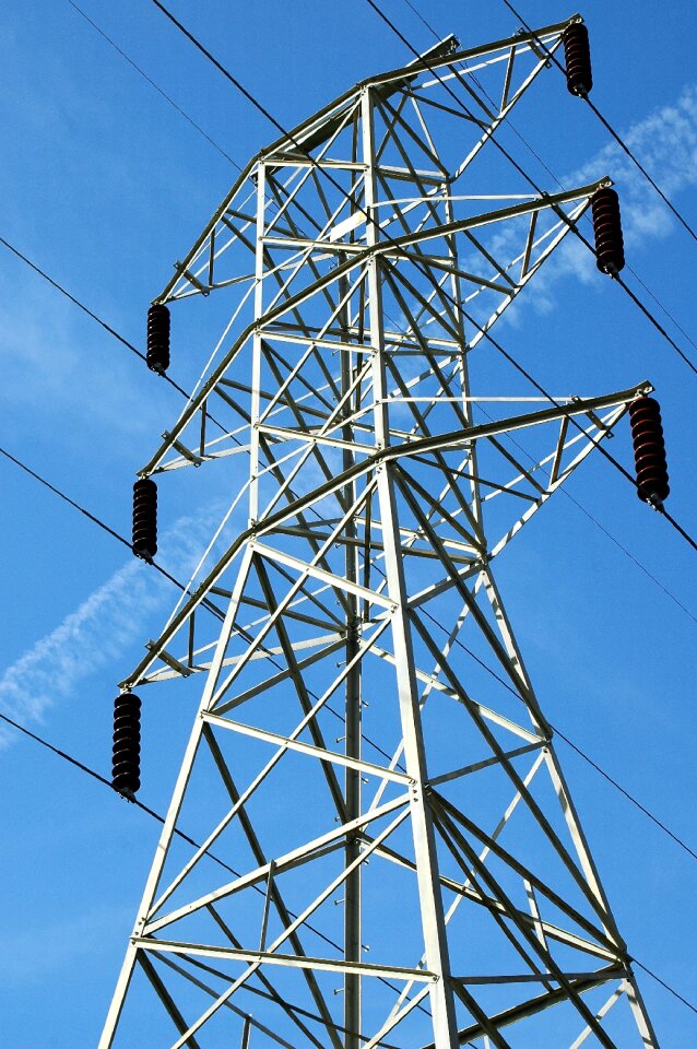 Sky energy pylon
