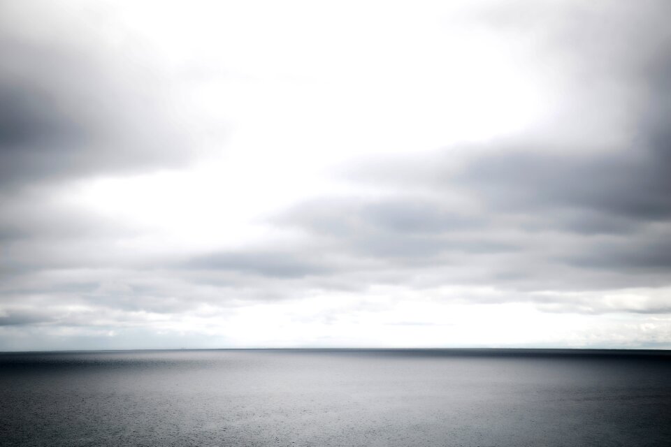 Water horizon clouds