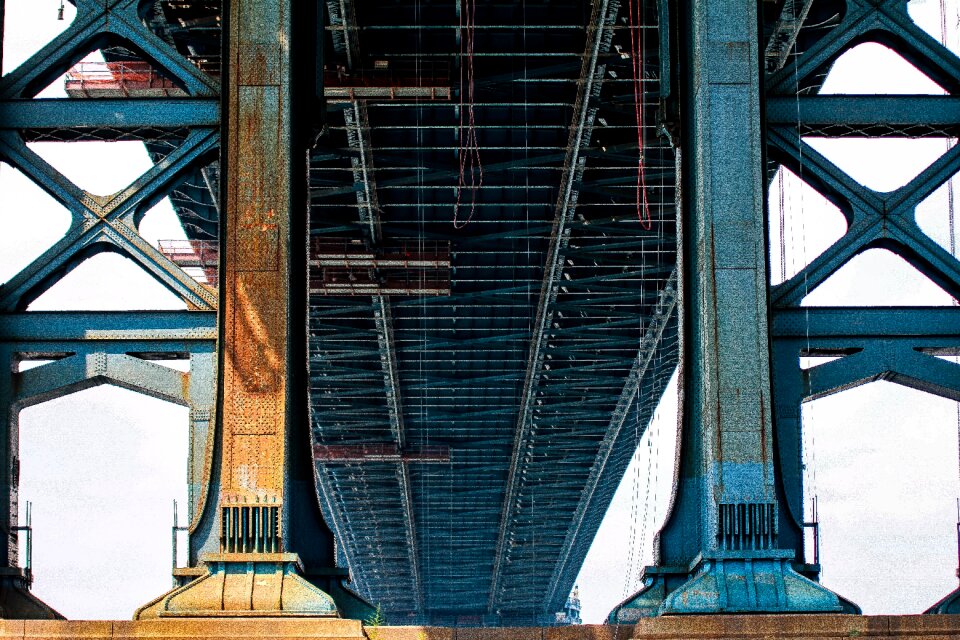 Manhattan bridge club landmark steel