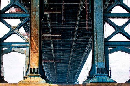 Manhattan bridge club landmark steel