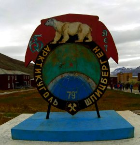 31-07 Pyramiden (62)