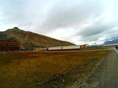 31-07 Pyramiden (31)