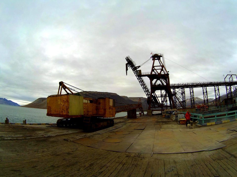 31-07 Pyramiden (22)