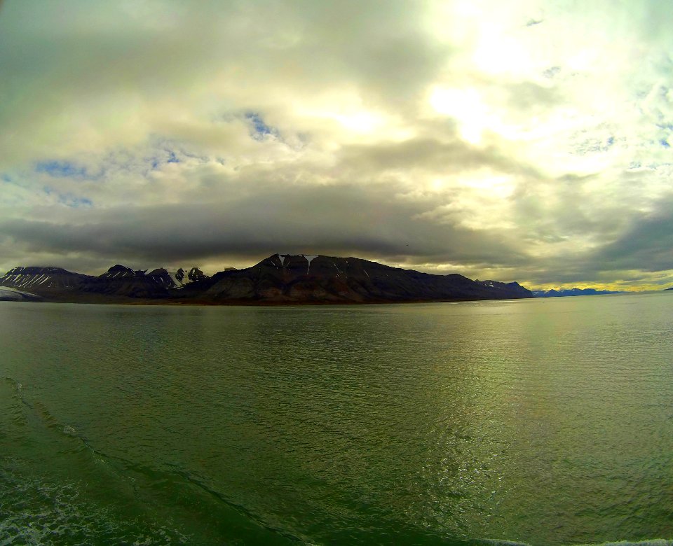 31-07 Pyramiden (13)