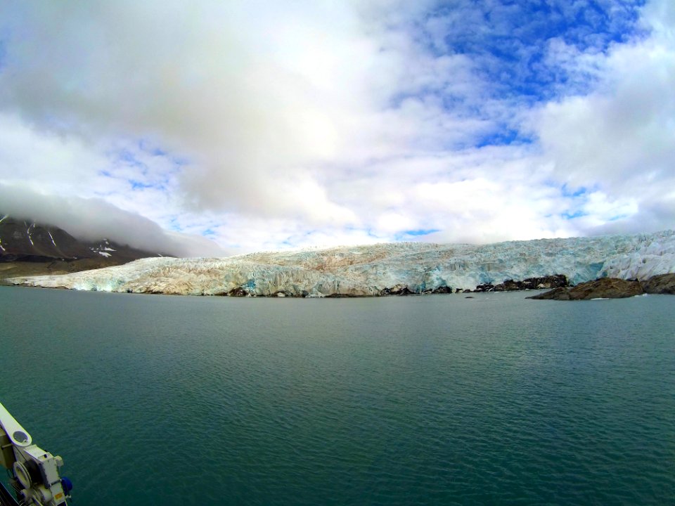 31-07 Pyramiden (10)