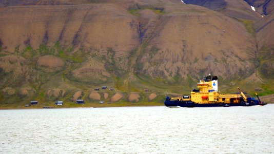 23-07 (72) Longyearbyen