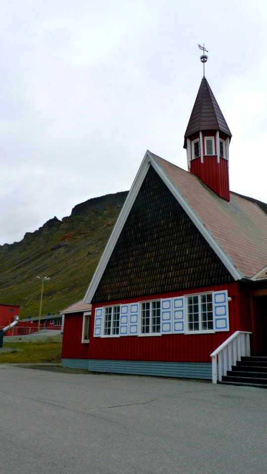 23-07 (64) Longyearbyen