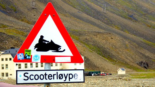 23-07 (49) Longyearbyen