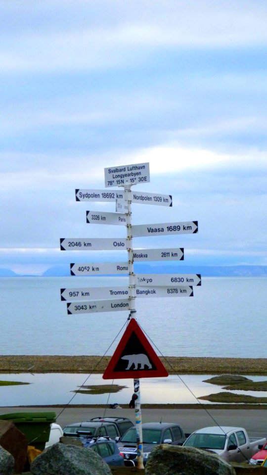 23-07 (1) Longyearbyen