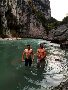 Baignade dans le Verdon