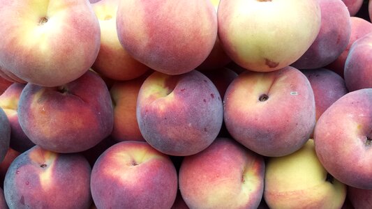 Fresh organic peaches