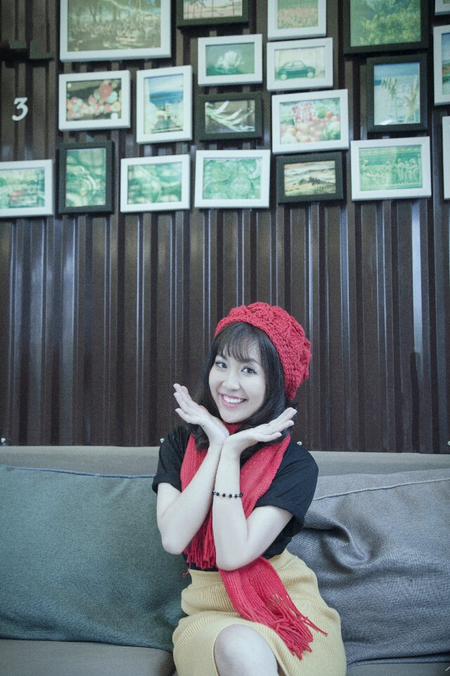 Smiling girly lovely
