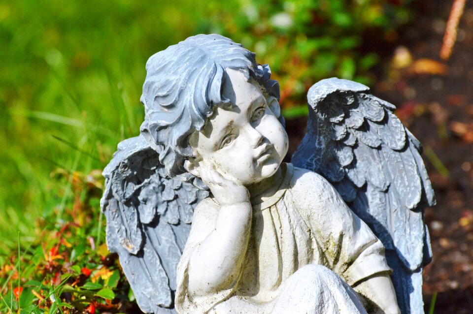 Angel figure figure sleeping