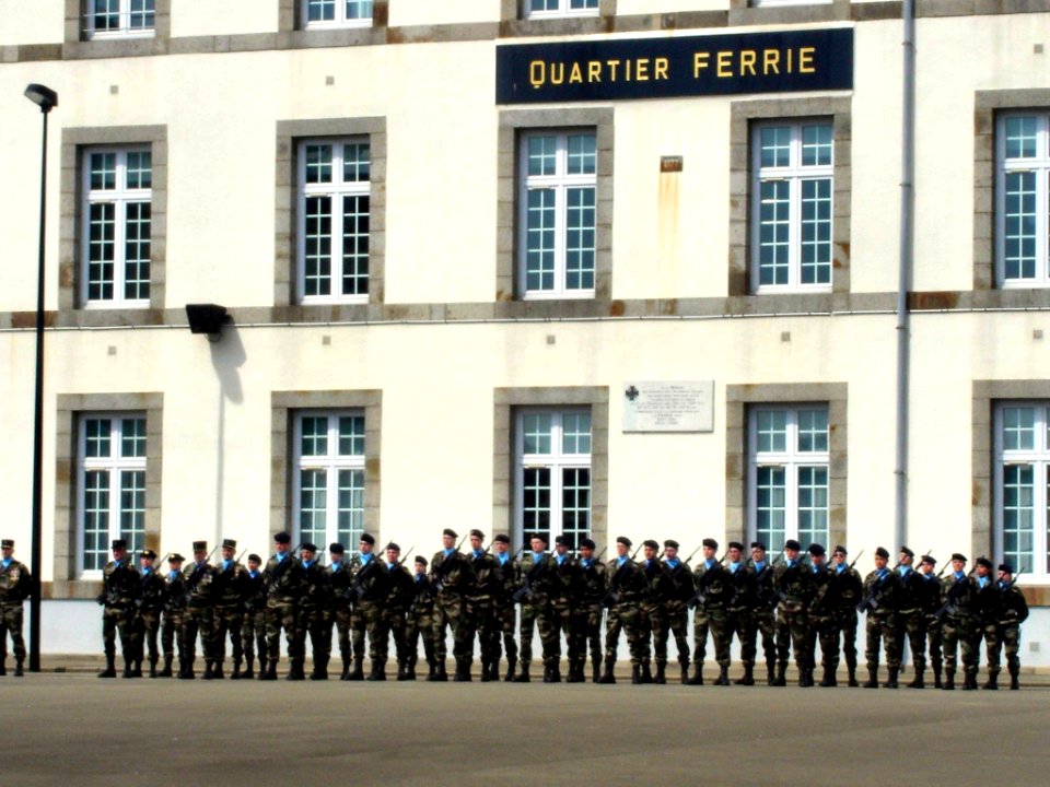 Cérémonie de présentation au drapeau (3)