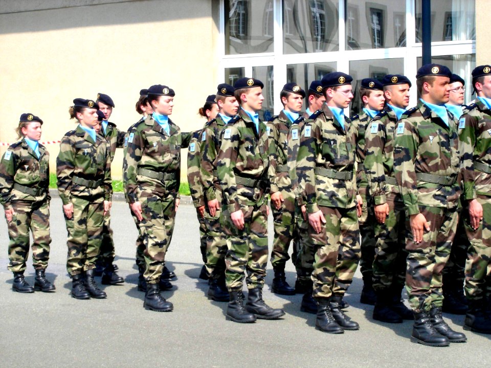 Cérémonie de présentation au drapeau (8)