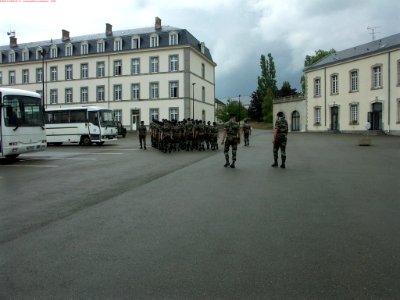 2006-08-17 - présentation au drapeau - FMIR - le pot (095)…