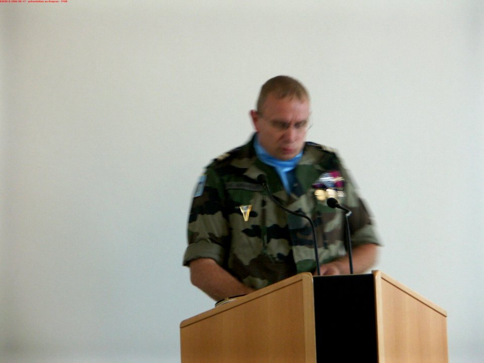 2006-08-17 - présentation au drapeau - FMIR - le pot (019)…