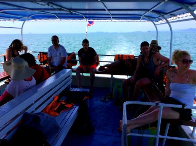 Sur le bateau James bond island