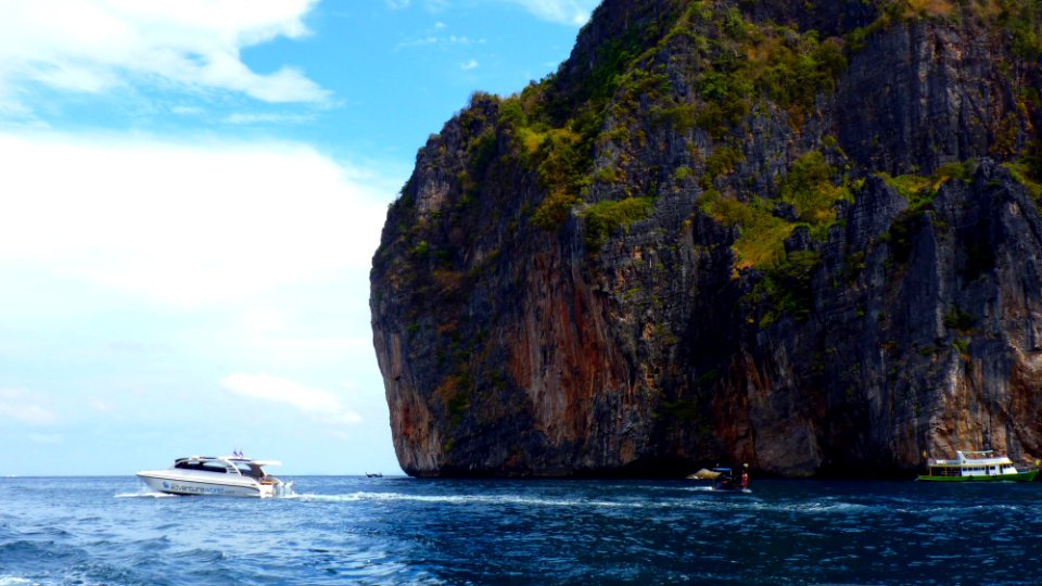 Phi Phi island (36) photo
