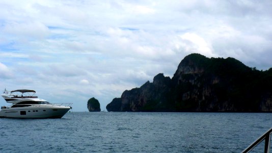 Phi Phi island (25) photo