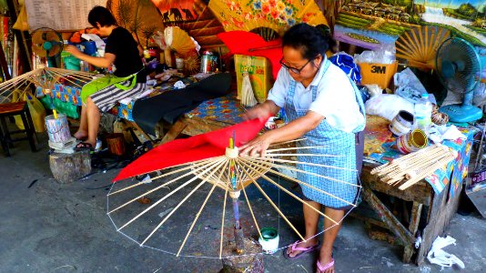 Chiang Mai - Fabrique éventails 2