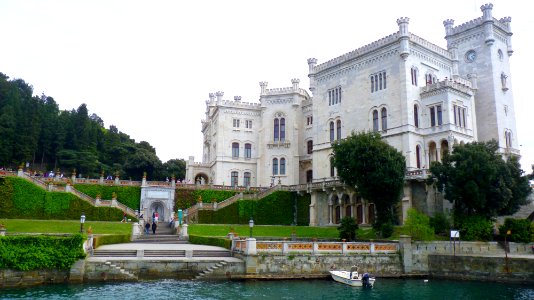 Trieste - castello del miramare 10