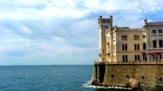 Trieste - castello del miramare 2