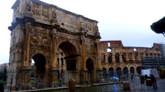 Arco di Costantino photo