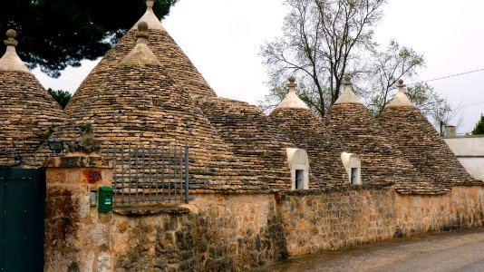 Alberobello 6 photo