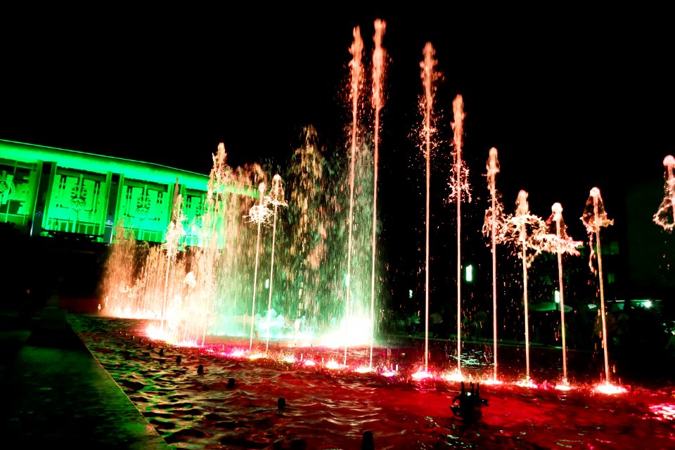 Deva-fountains2016_1008_234351
