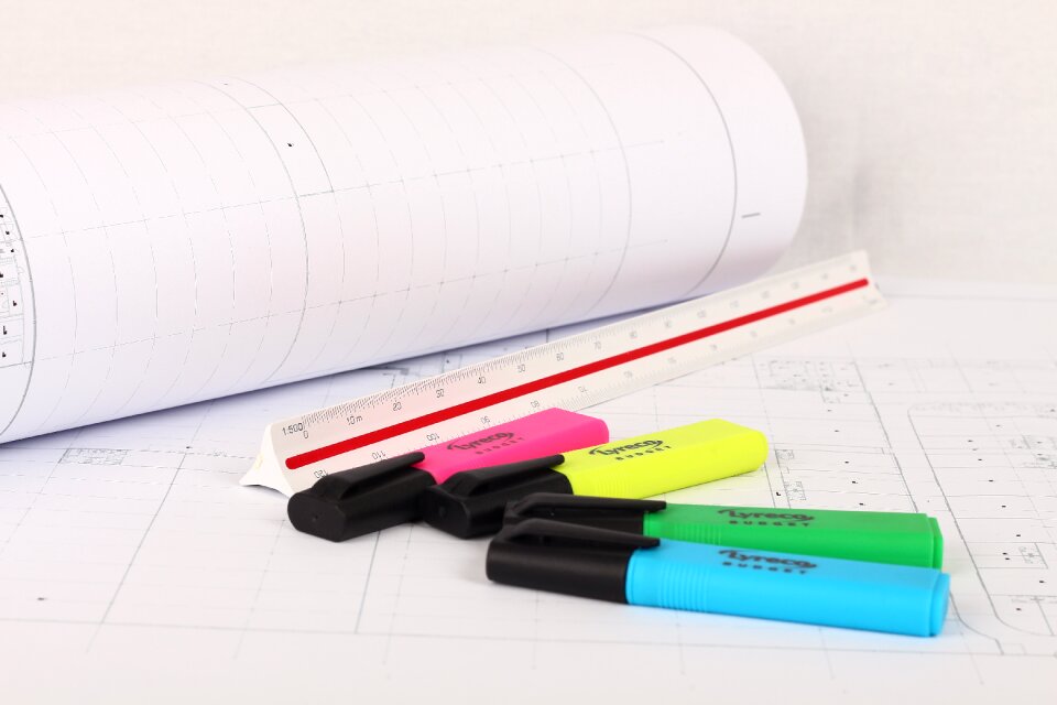 Highlighter ruler drawing