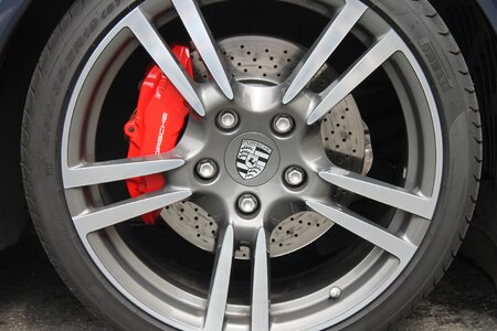 Wheels mature spokes